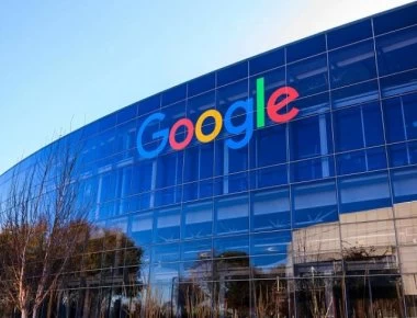 Πρόστιμο-μαμούθ στην Google: Για παραβίαση κανόνων προστασίας δεδομένων